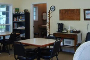 Mineola RV Park Amenities: Laundry & Clubhouse Comfort