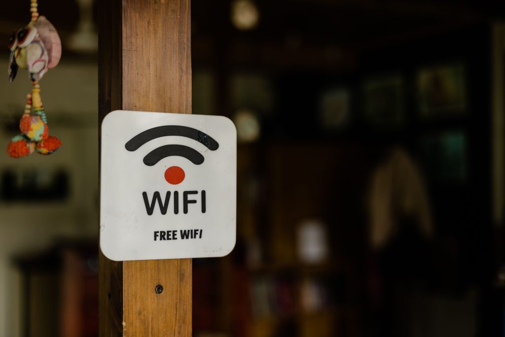 How to Choose an RV Park with Reliable Wi‑Fi in Mineola